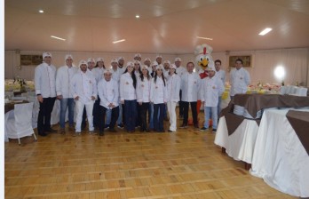Festa Estadual do Frango é destaque em Xaxim Festa Estadual do Frango é destaque em Xaxim